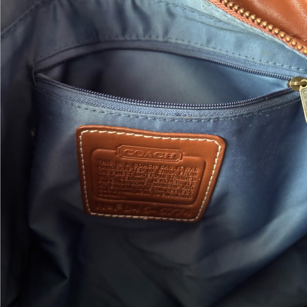 Coach patchwork purse - Picture 4 of 11